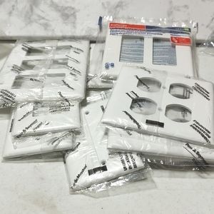 11 wall plates Free you pay shipping 🆓🆓🆓